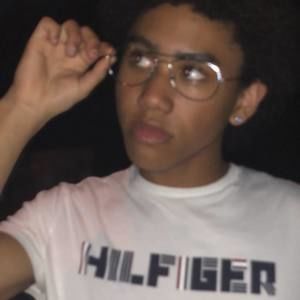 Meet your Posher, Leeland